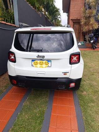 JEEP RENEGADE 1.8 16V FLEX LONGITUDE 4P AUTOMÁTICO